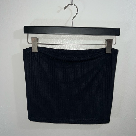 American Eagle black ribbed tube top size medium - Picture 1 of 4